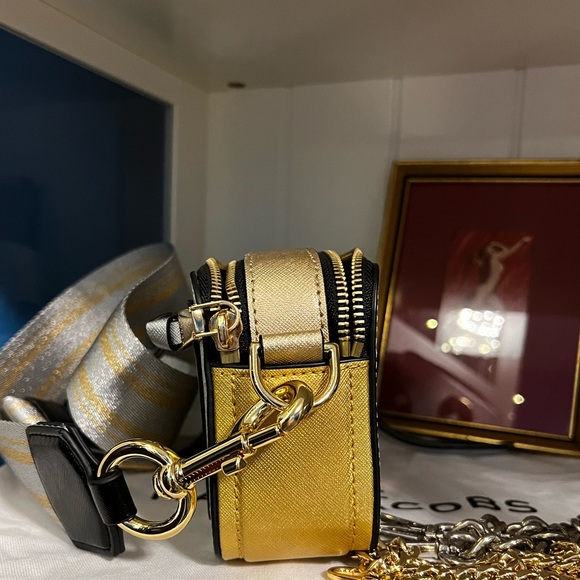 The Snapshot by Marc Jacobs. - Picture 2 of 5